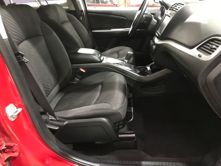 Used-2013-Dodge-Journey-SXT