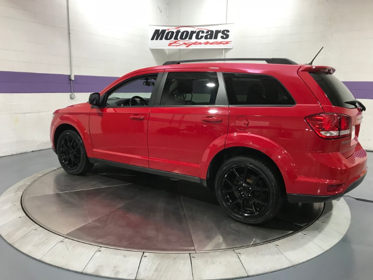 Used-2013-Dodge-Journey-SXT
