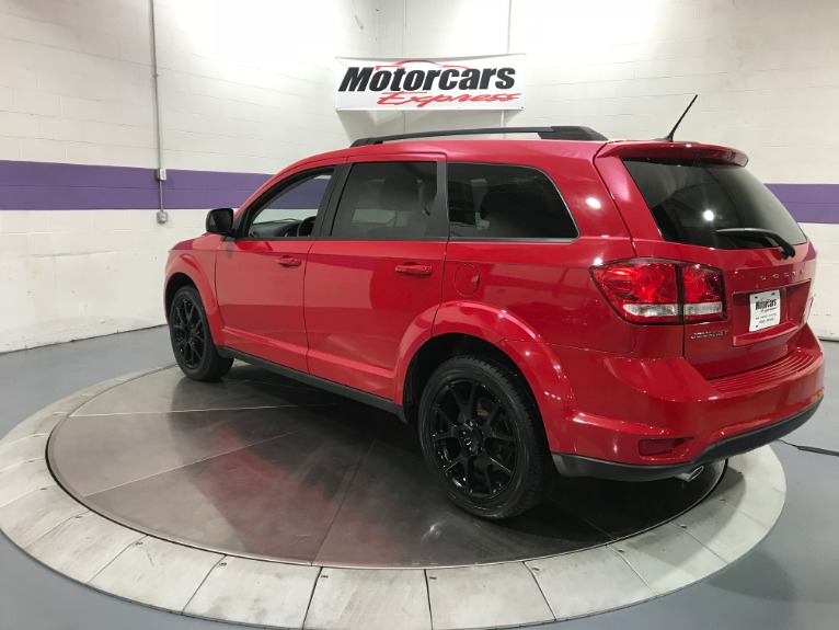 Used-2013-Dodge-Journey-SXT