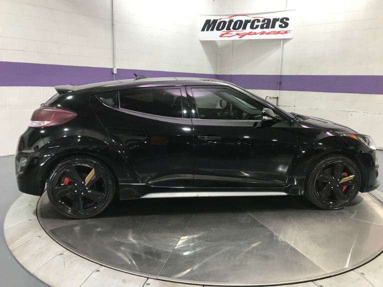 Used-2013-Hyundai-Veloster-Turbo