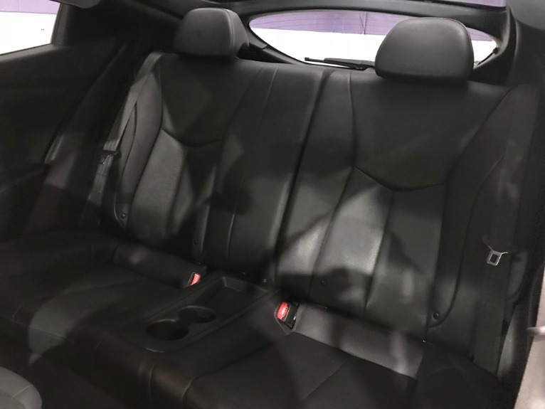 Used-2013-Hyundai-Veloster-Turbo