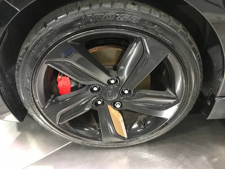 Used-2013-Hyundai-Veloster-Turbo