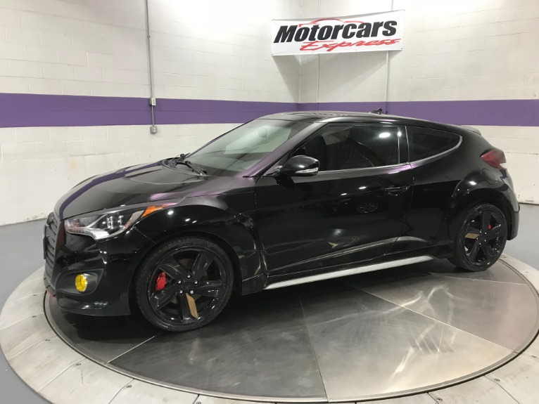 Used-2013-Hyundai-Veloster-Turbo