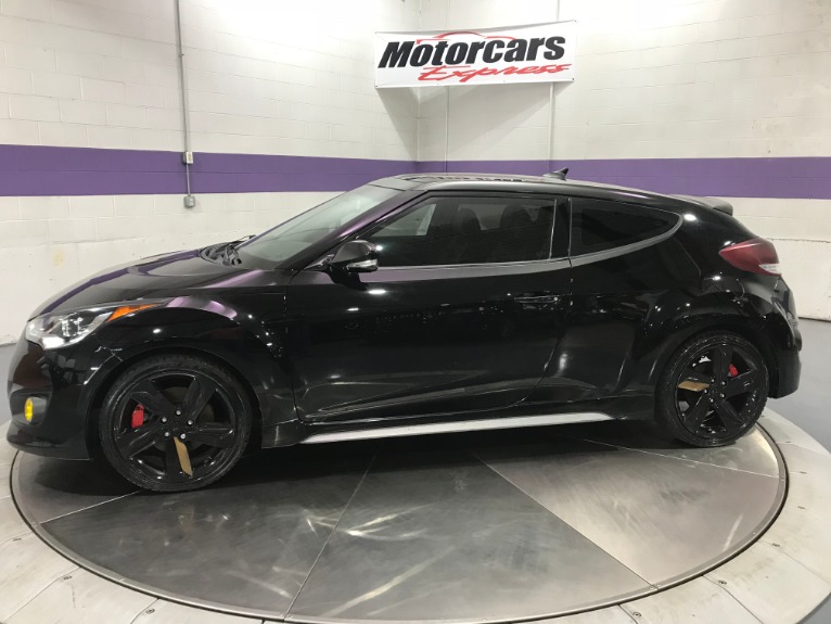Used-2013-Hyundai-Veloster-Turbo