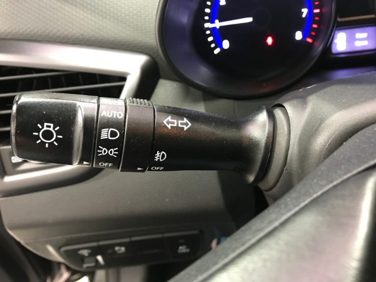 Used-2013-Hyundai-Veloster-Turbo