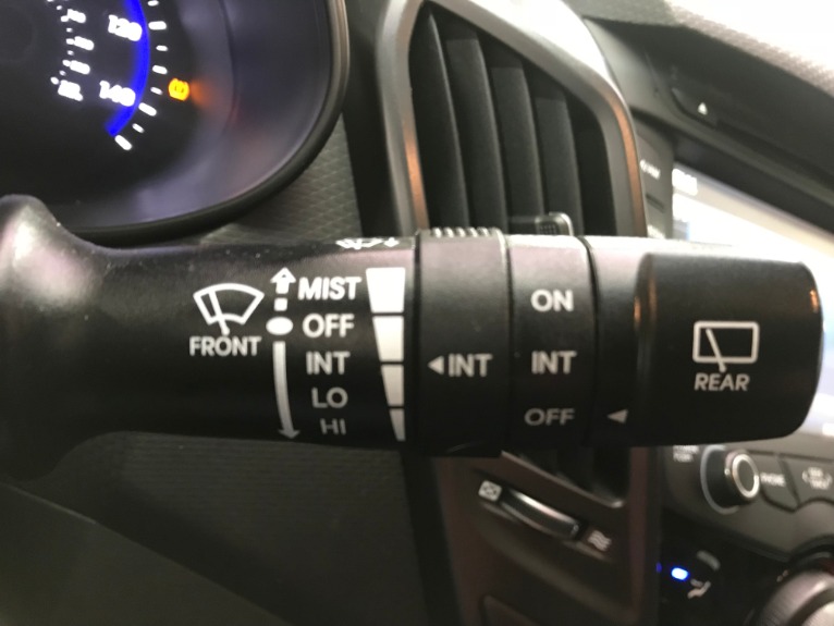 Used-2013-Hyundai-Veloster-Turbo
