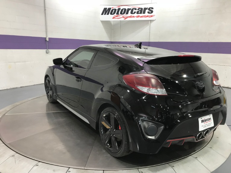 Used-2013-Hyundai-Veloster-Turbo
