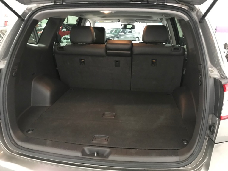 Used-2011-Hyundai-Santa-Fe-Limited