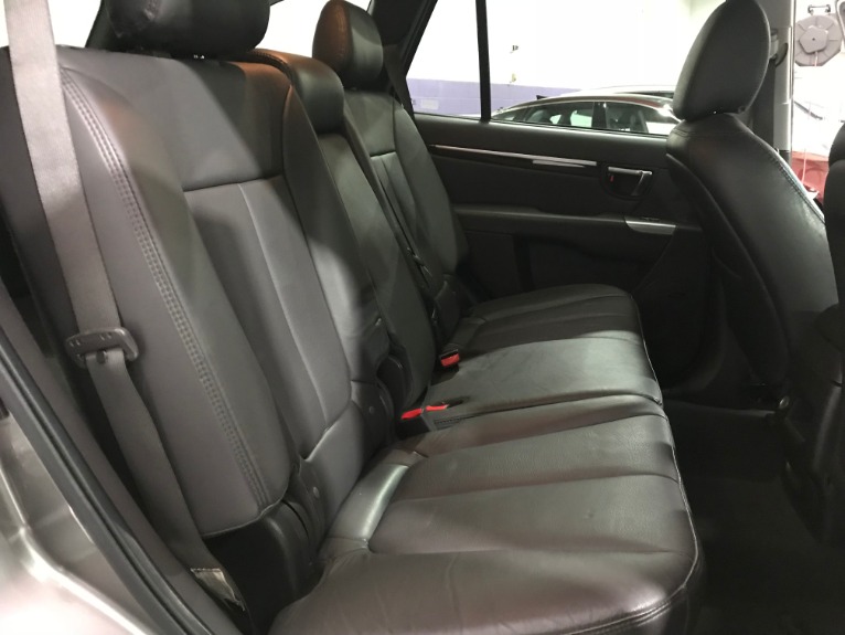 Used-2011-Hyundai-Santa-Fe-Limited
