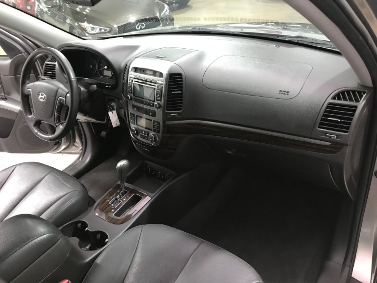 Used-2011-Hyundai-Santa-Fe-Limited