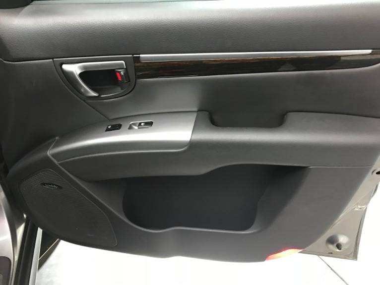 Used-2011-Hyundai-Santa-Fe-Limited