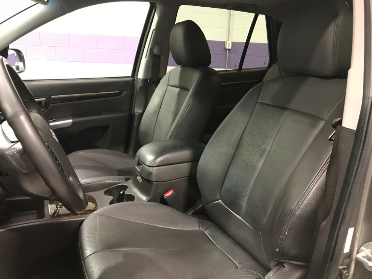 Used-2011-Hyundai-Santa-Fe-Limited