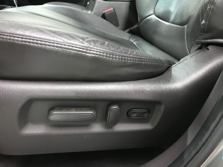 Used-2011-Hyundai-Santa-Fe-Limited