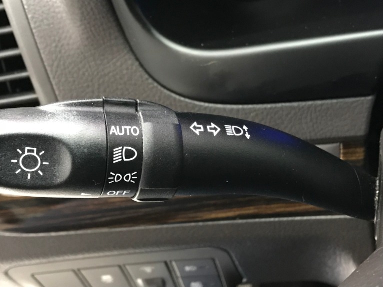 Used-2011-Hyundai-Santa-Fe-Limited