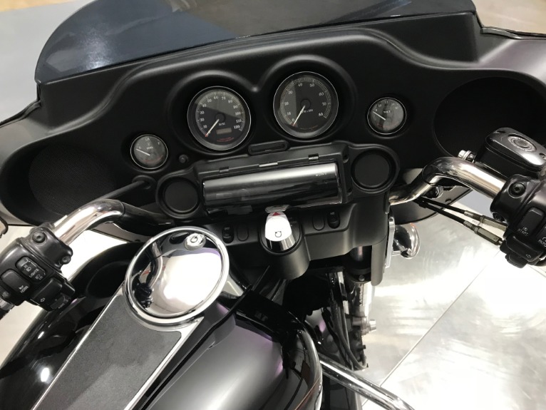 Used-2001-Harley-Davidson-E-Slide-Standard-Street-Glide-Appearance-Package
