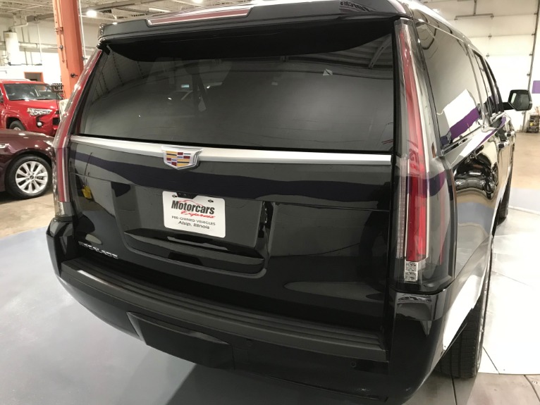Used-2017-Cadillac-Escalade-ESV-Platinum