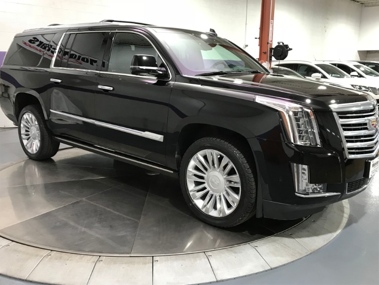 Used-2017-Cadillac-Escalade-ESV-Platinum