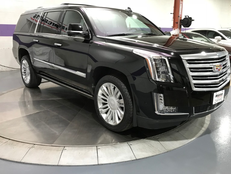 Used-2017-Cadillac-Escalade-ESV-Platinum