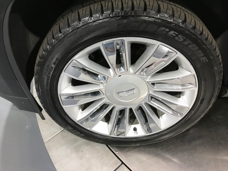 Used-2017-Cadillac-Escalade-ESV-Platinum