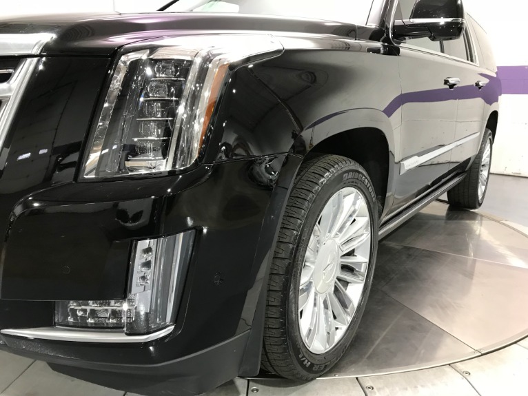 Used-2017-Cadillac-Escalade-ESV-Platinum