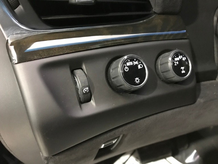 Used-2017-Cadillac-Escalade-ESV-Platinum