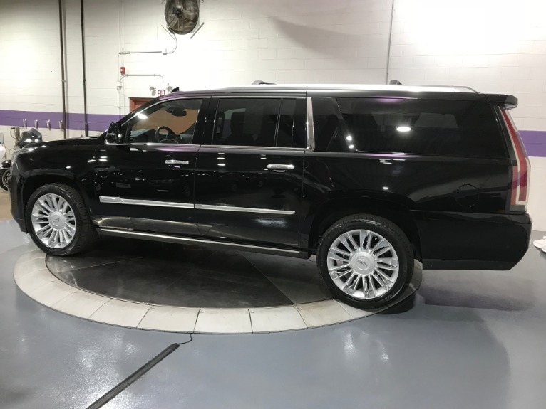 Used-2017-Cadillac-Escalade-ESV-Platinum
