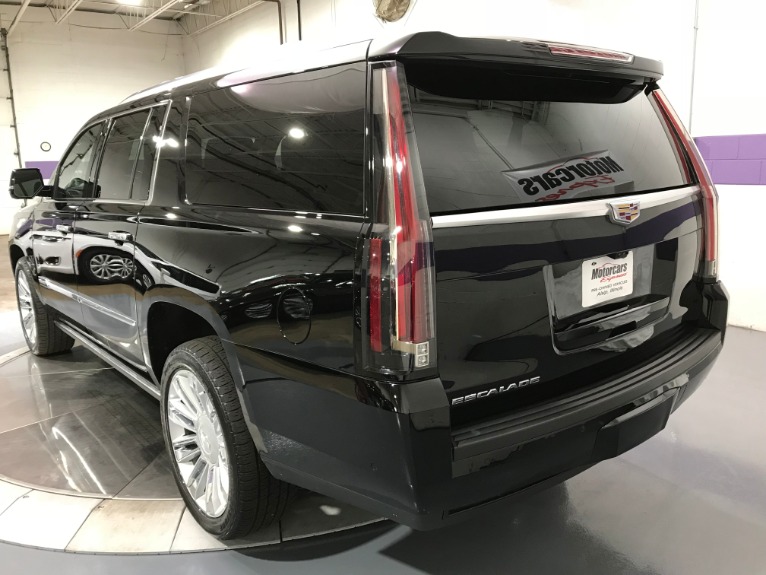 Used-2017-Cadillac-Escalade-ESV-Platinum