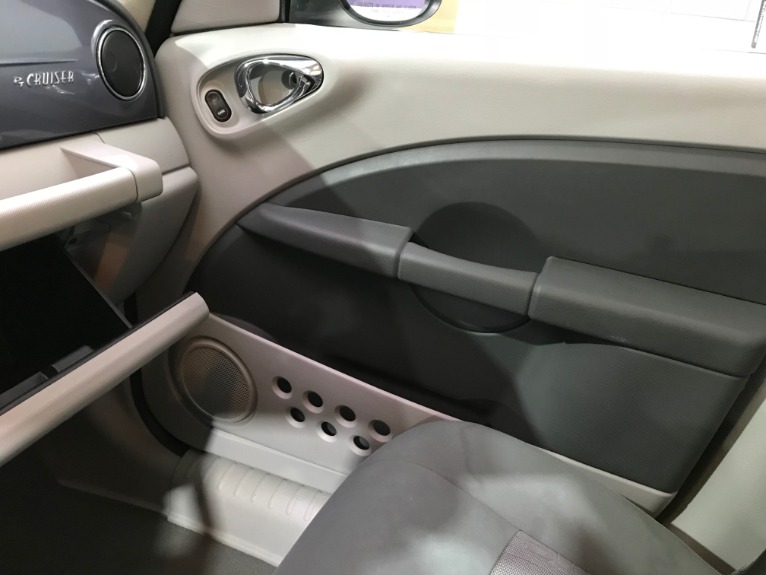 Used-2007-Chrysler-PT-Cruiser-Touring