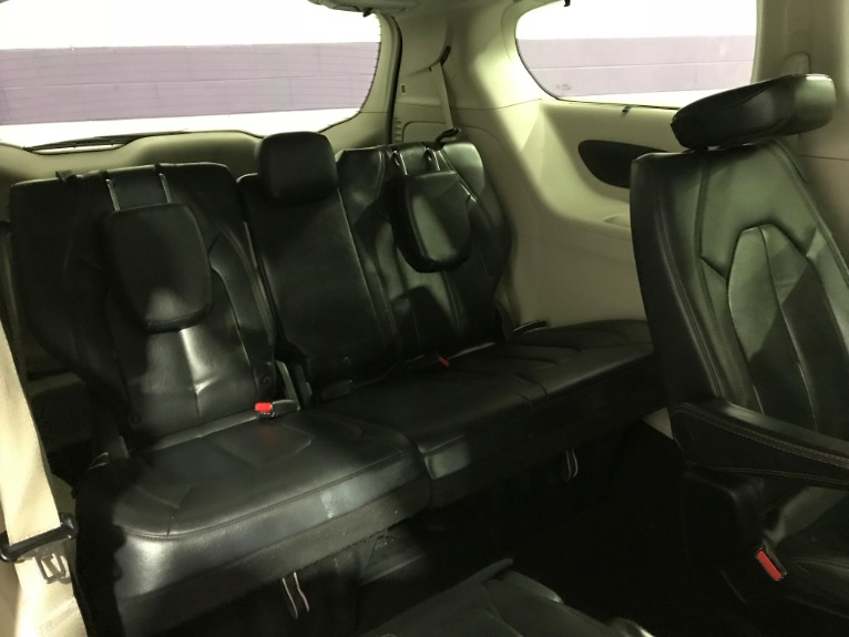 Used-2017-Chrysler-Pacifica-Touring-L