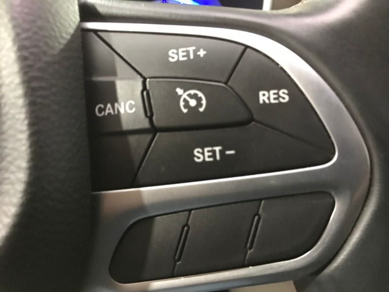 Used-2017-Chrysler-Pacifica-Touring-L
