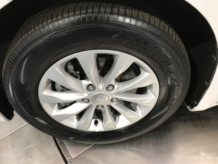 Used-2017-Chrysler-Pacifica-Touring-L