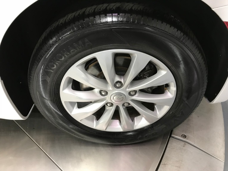 Used-2017-Chrysler-Pacifica-Touring-L