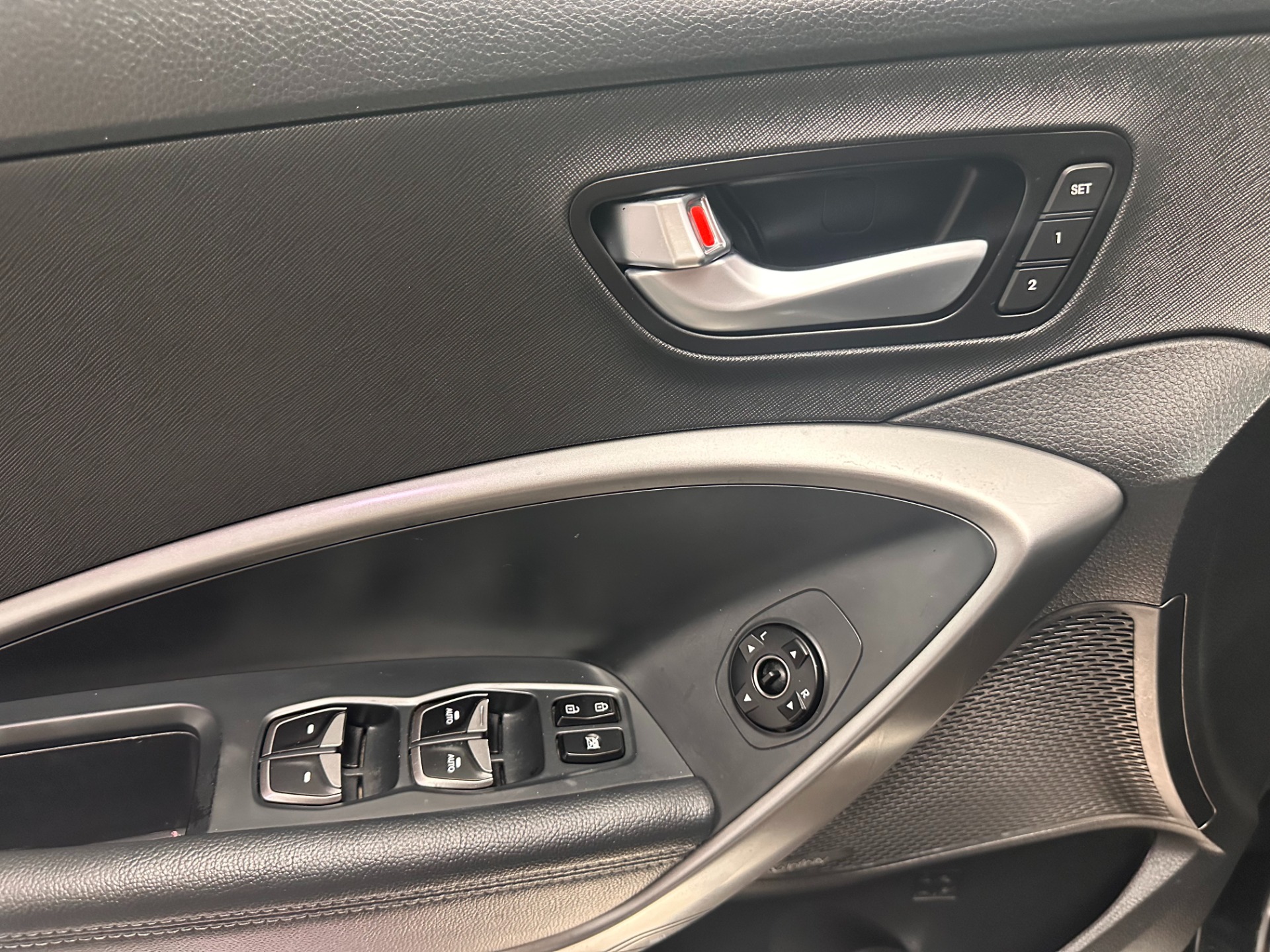 2019 Hyundai Santa Fe Limited Ultimate - Photo 13
