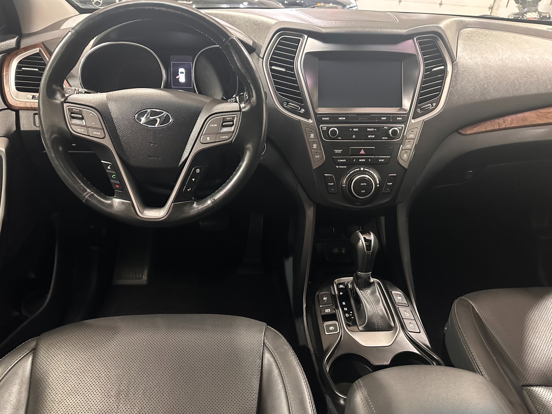 2019 Hyundai Santa Fe Limited Ultimate - Photo 21
