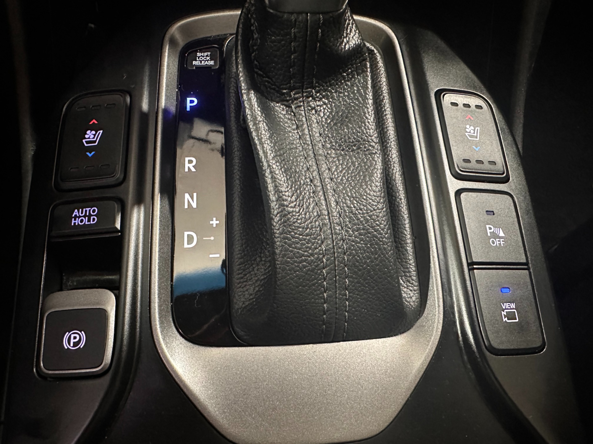 2019 Hyundai Santa Fe Limited Ultimate - Photo 26