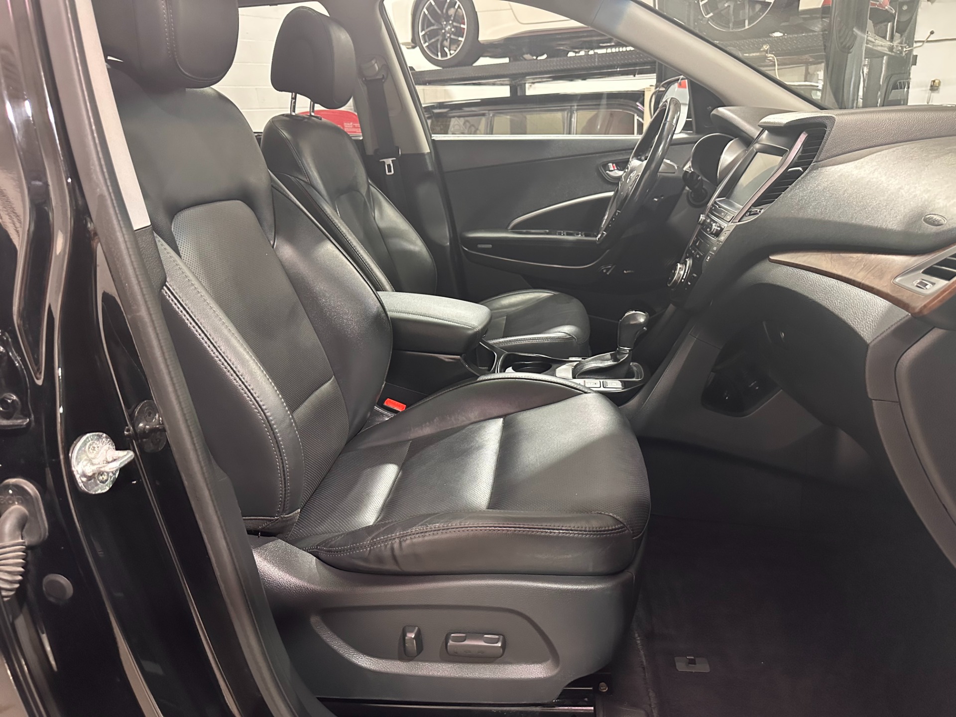 2019 Hyundai Santa Fe Limited Ultimate - Photo 33