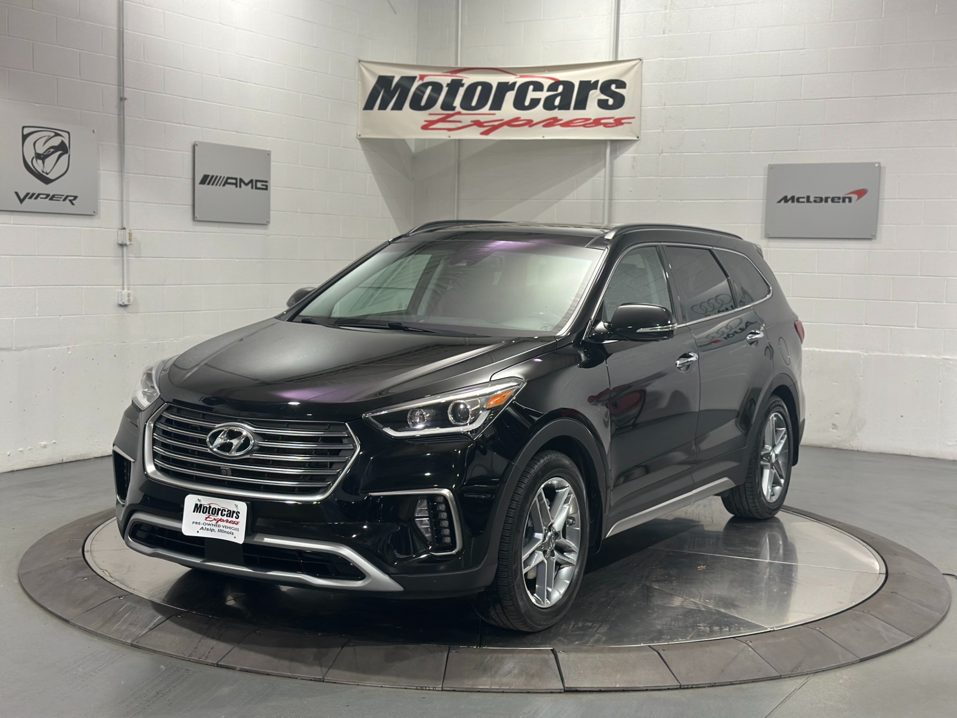 2019 Hyundai Santa Fe Limited Ultimate XL AWD's photo
