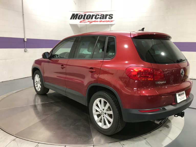 Used-2014-Volkswagen-Tiguan-S