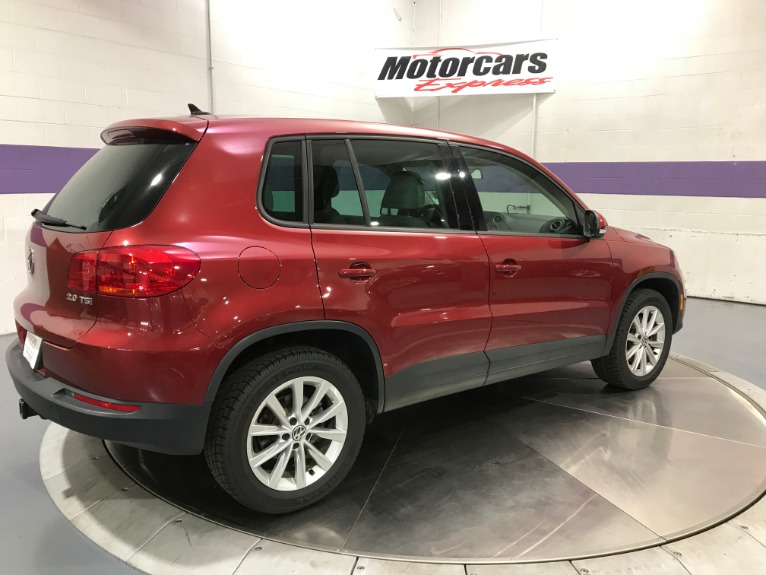 Used-2014-Volkswagen-Tiguan-S