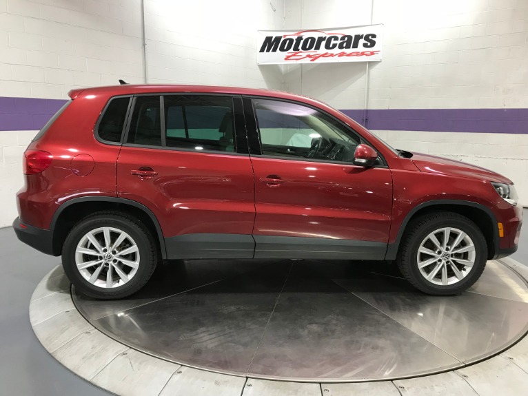 Used-2014-Volkswagen-Tiguan-S