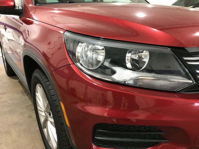 Used-2014-Volkswagen-Tiguan-S