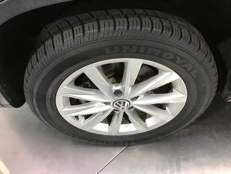 Used-2014-Volkswagen-Tiguan-S