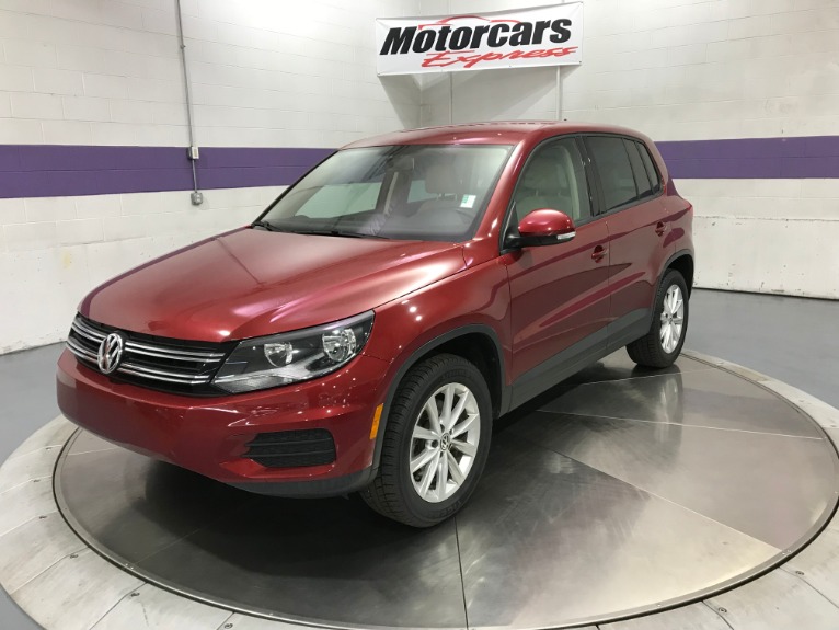 Used-2014-Volkswagen-Tiguan-S