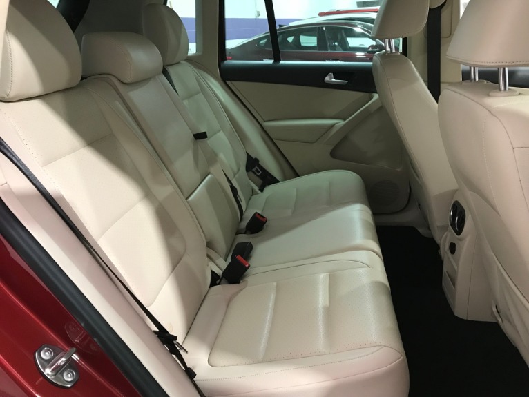Used-2014-Volkswagen-Tiguan-S