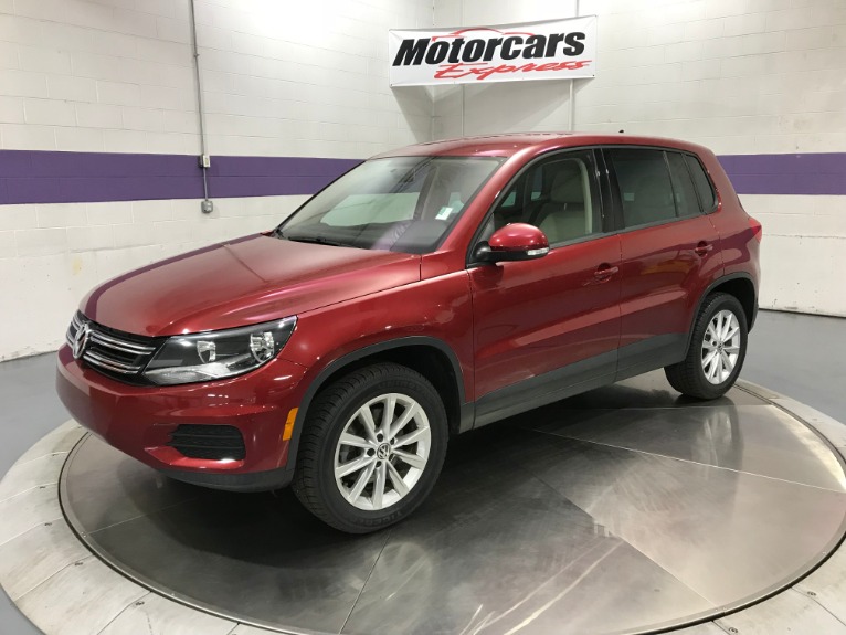 Used-2014-Volkswagen-Tiguan-S