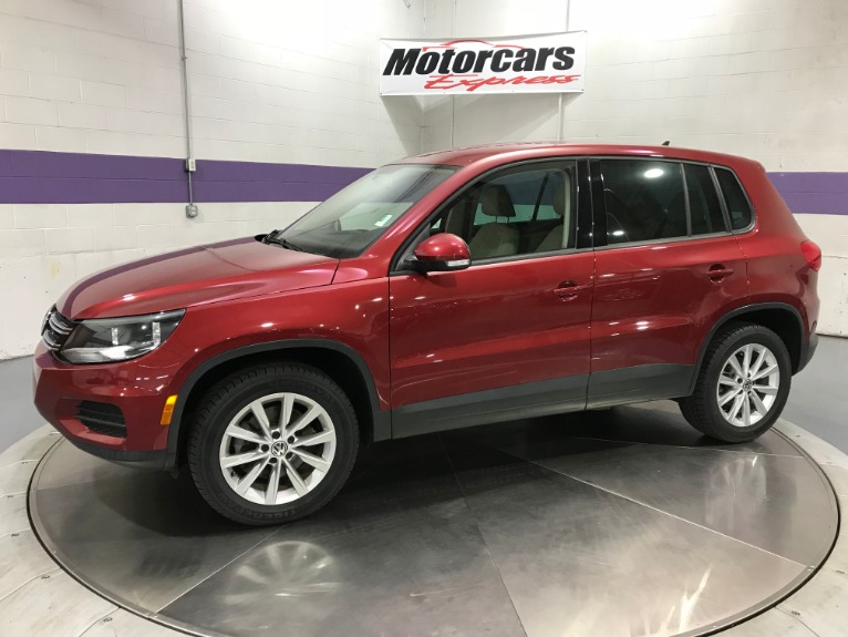 Used-2014-Volkswagen-Tiguan-S