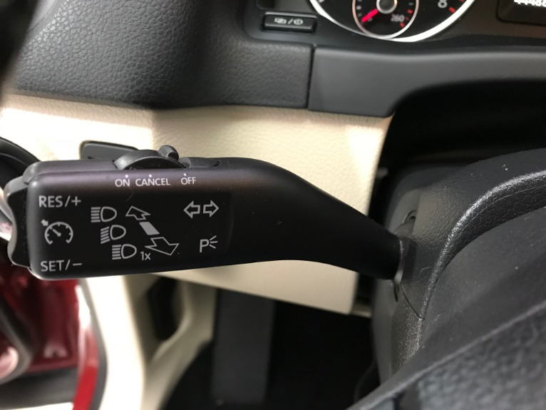Used-2014-Volkswagen-Tiguan-S