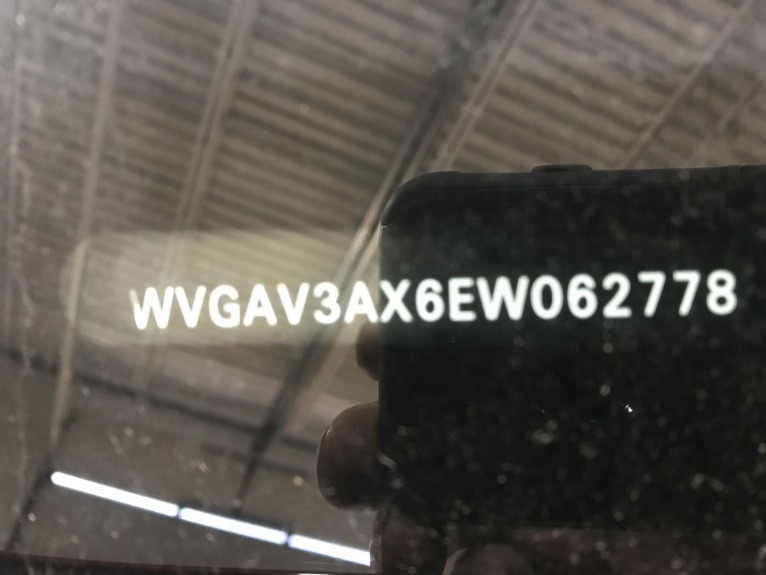 Used-2014-Volkswagen-Tiguan-S