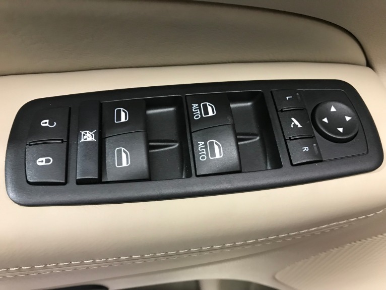 Used-2015-Jeep-Grand-Cherokee-Overland-4X4