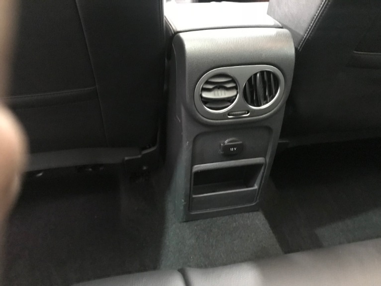 Used-2010-Volkswagen-Tiguan-SE-4Motion